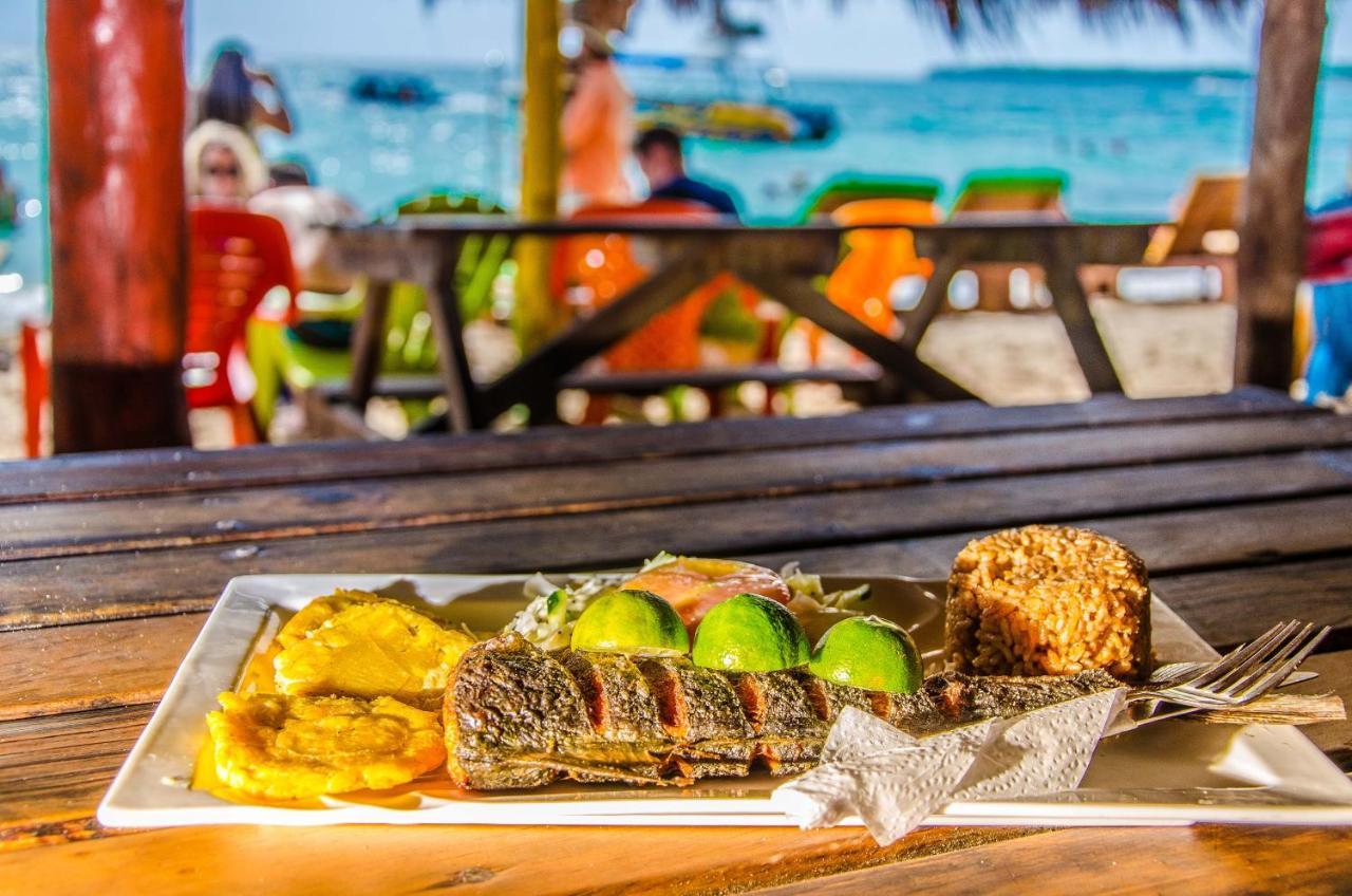 Nuestros Tres Tesoros II Hotel Playa Blanca Kültér fotó